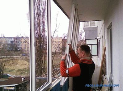 Как да глазура балкон със собствените си ръце
