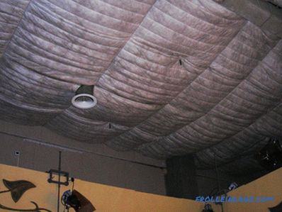 Видове опънати тавани върху материала за производство, конструкция и дизайн + Фото