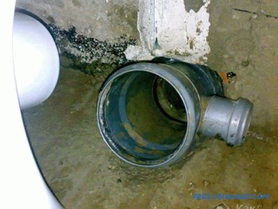 Свързване на тоалетна чиния с канализационна тръба